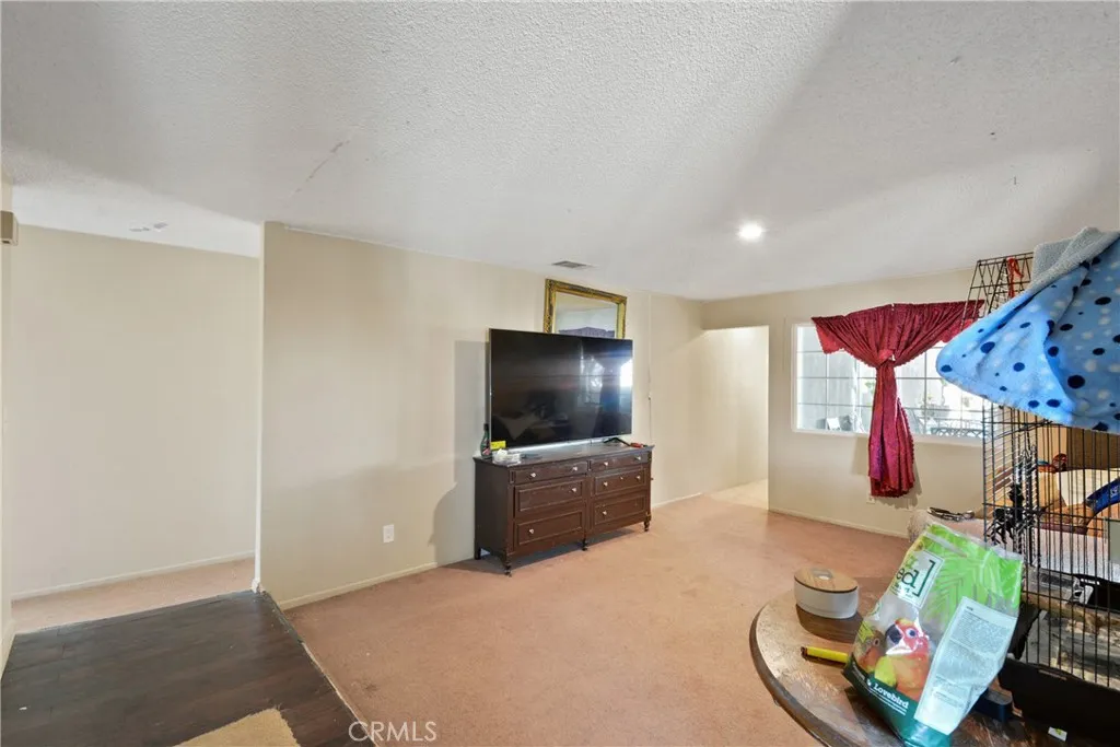 Additional image 48 of 18583 Vine Street, Hesperia, CA 92345
