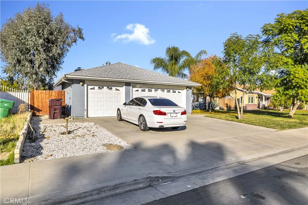 Additional image 3 of 42874 Berkley Ave, Hemet, CA 92544