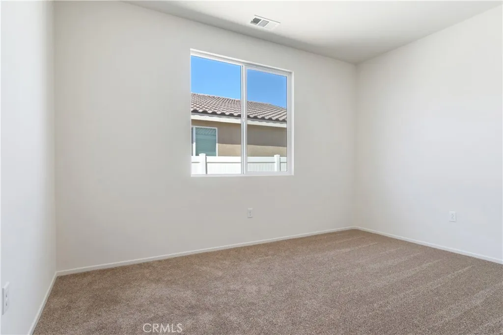 Additional image 35 of 1577 E Houlguin Street, Lancaster, CA 93535