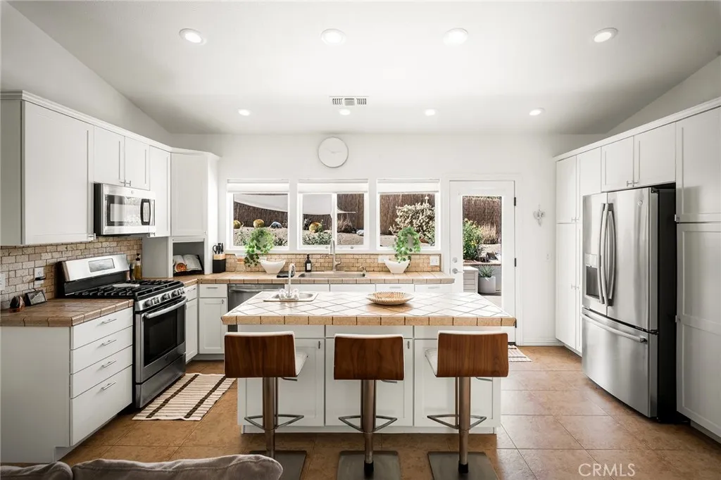 Additional image 63 of 7573 Cardillo Trl, Yucca Valley, CA 92284