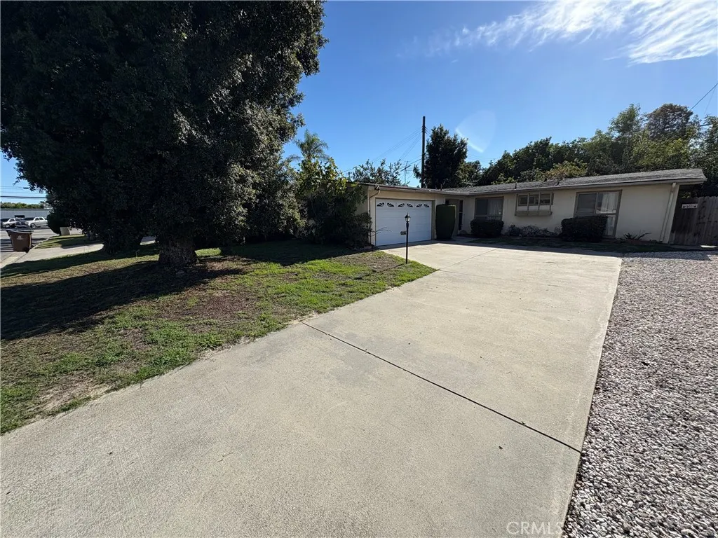 Property image for 8962 Blossom Ave, Garden Grove, CA 92841