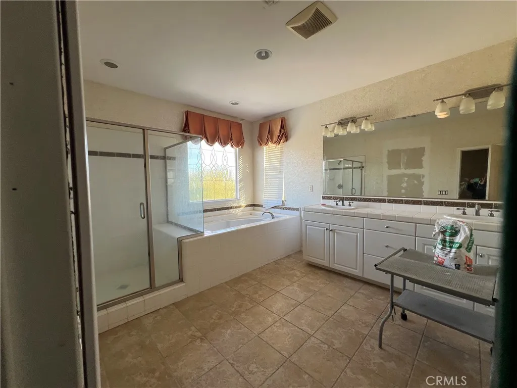Additional image 36 of 12484 Osprey Ln, Victorville, CA 92392