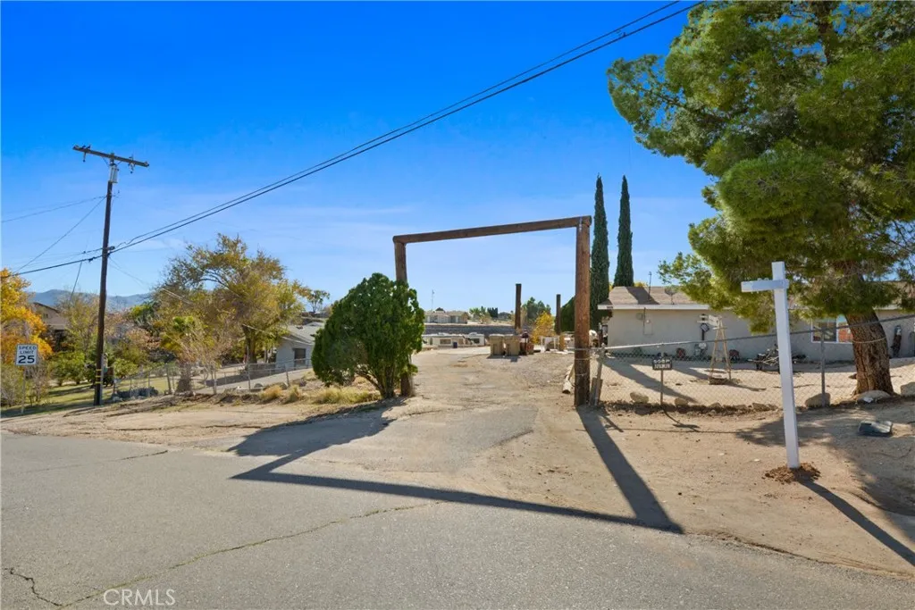 Additional image 4 of 18583 Vine Street, Hesperia, CA 92345