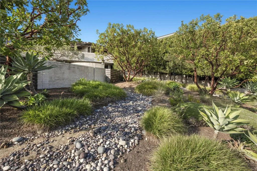 Additional image 51 of 101 Kings Place, Newport Beach, CA 92663