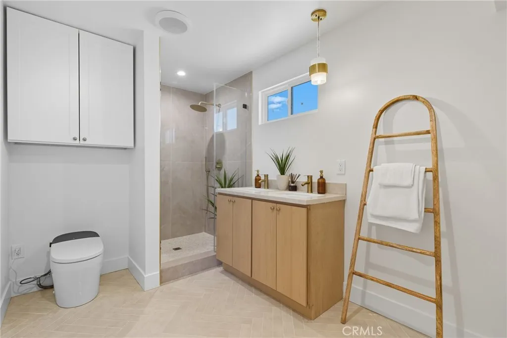 Additional image 48 of 226 Tennyson St, Thousand Oaks, CA 91360