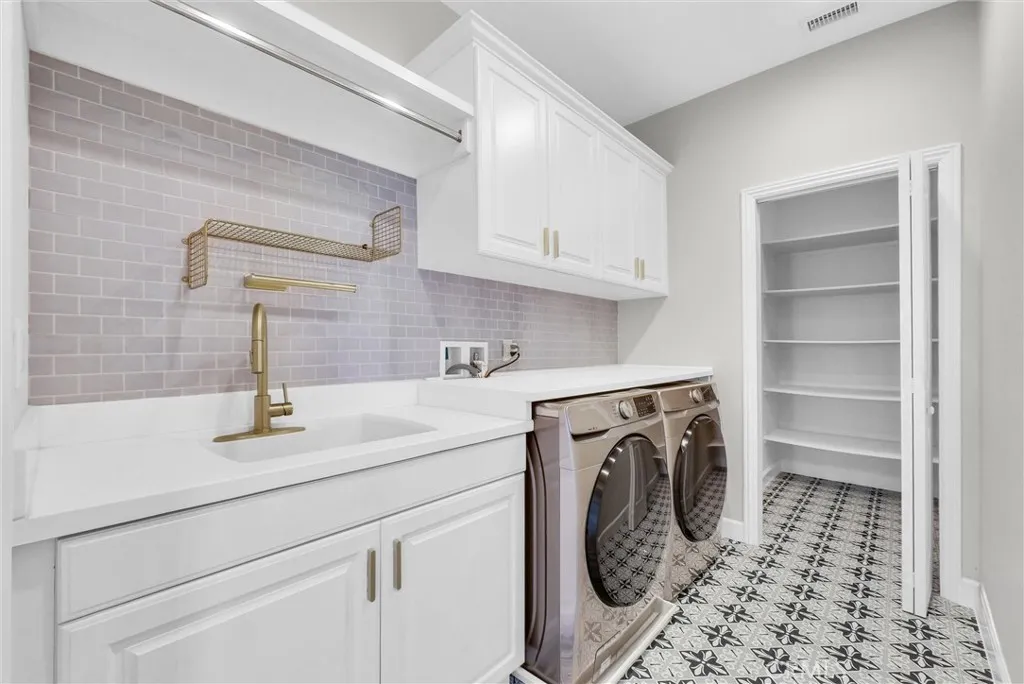 Additional image 71 of 61 Acorn Glen, Irvine, CA 92620