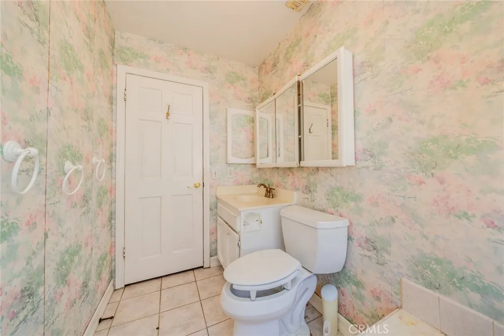 Additional image 19 of 725 Northpark Blvd, San Bernardino, CA 92407