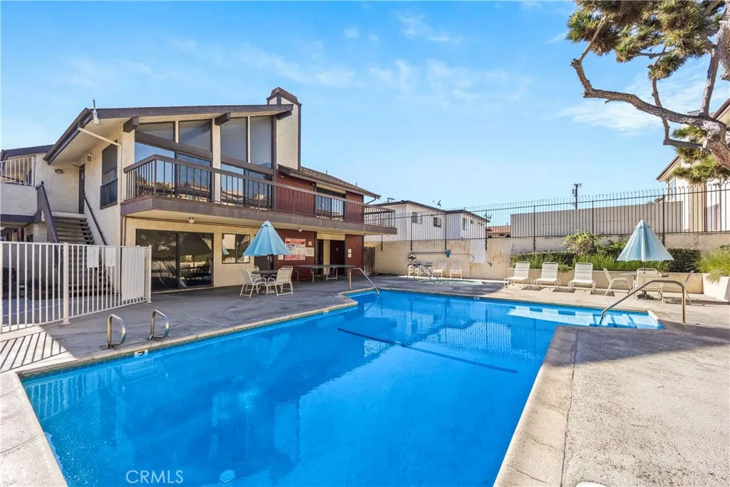 Additional image 24 of 15000 Halldale Avenue Unit 101, Gardena, CA 90247