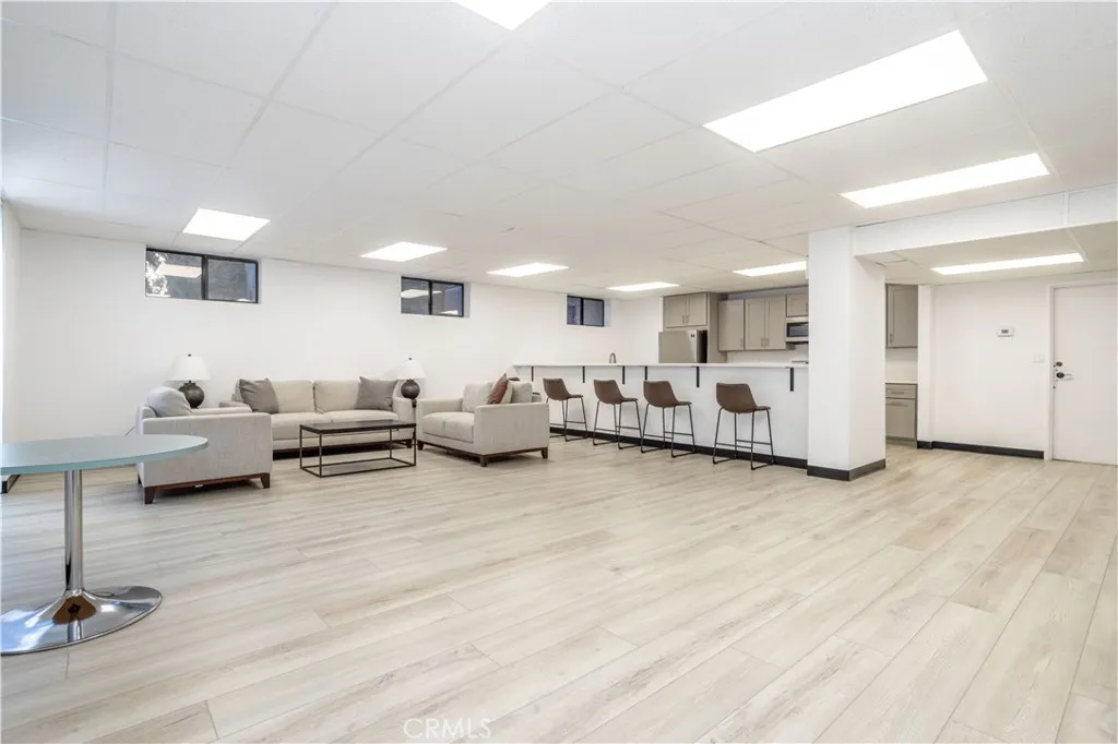 Additional image 80 of 13331 Moorpark Street Unit 319, Sherman Oaks, CA 91423