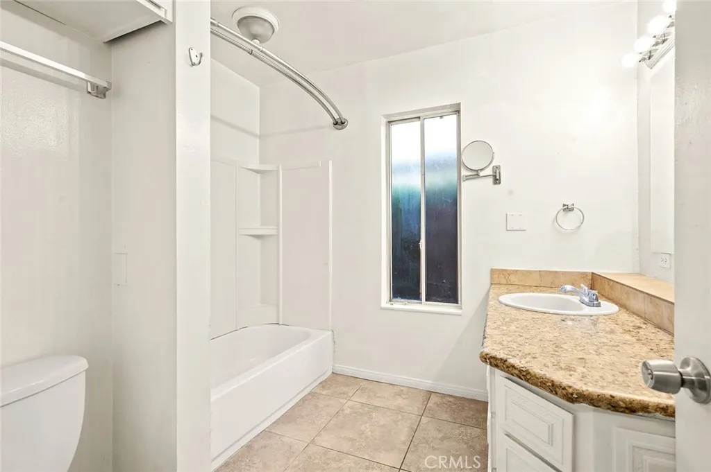 Additional image 21 of 5715 Norwich, Van Nuys, CA 91411