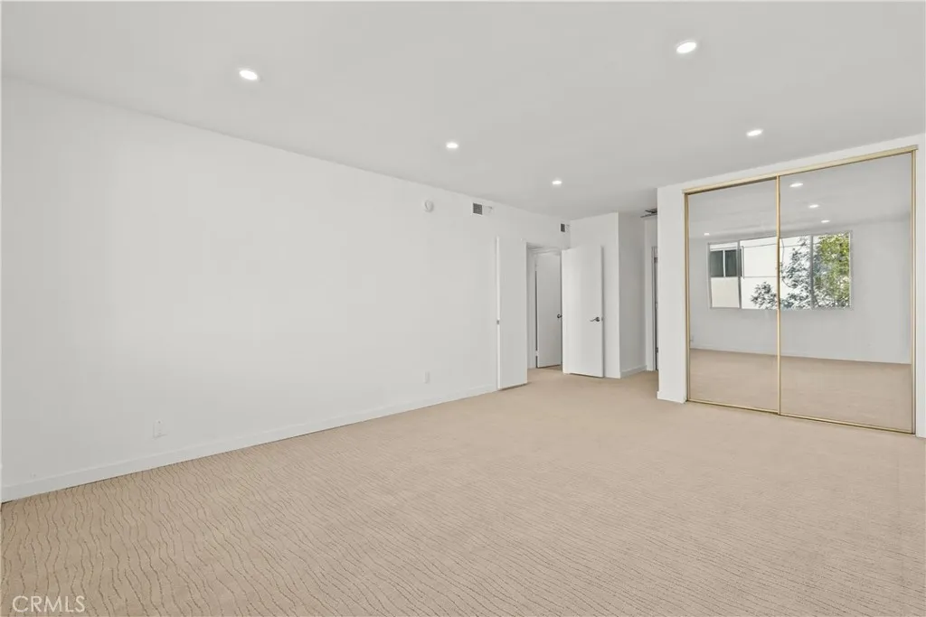 Additional image 23 of 2385 Roscomare Rd Unit F16, Bel Air, CA 90077