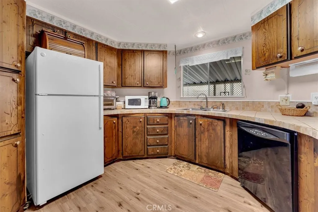 Additional image 11 of 11705 Parey Ave Unit 13, Red Bluff, CA 96080