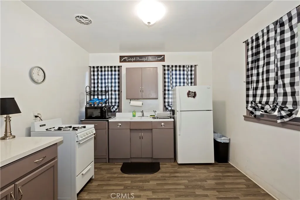 Additional image 12 of 1004 E California St, Ontario, CA 91761