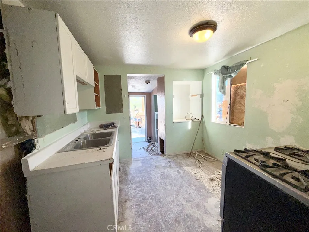 Additional image 19 of 82201 6th, Trona, CA 93562