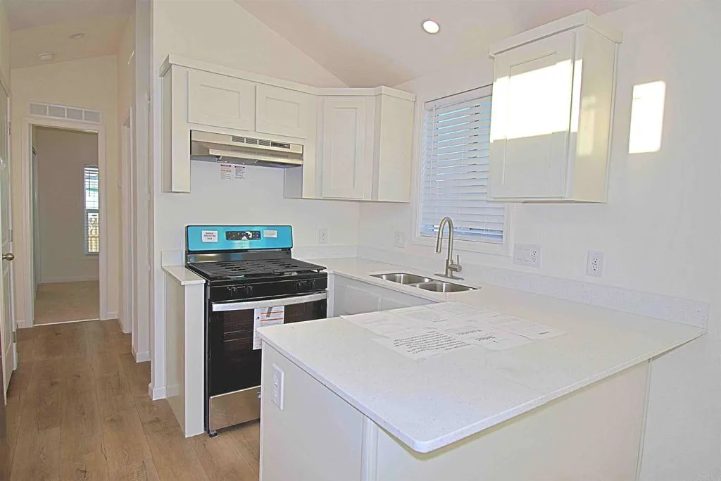 Additional image 15 of 708 H Street Unit 64, Chula Vista, CA 91910