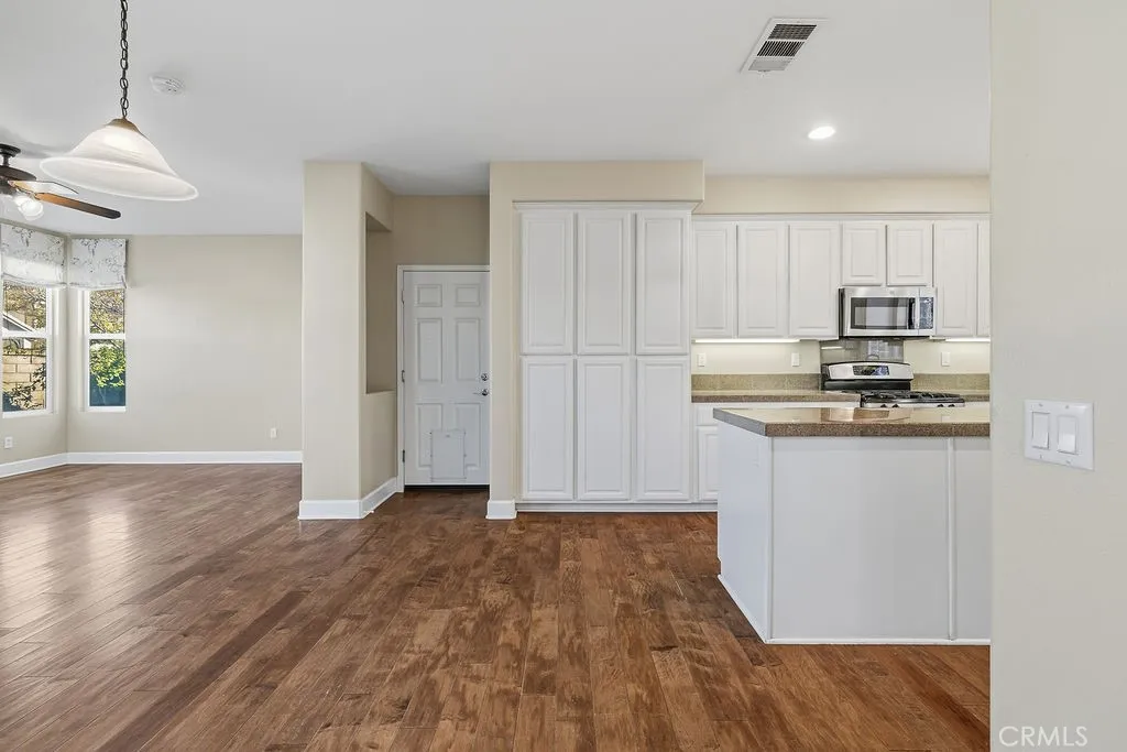 Additional image 7 of 24128 Willowbrooke Court, Valencia, CA 91354