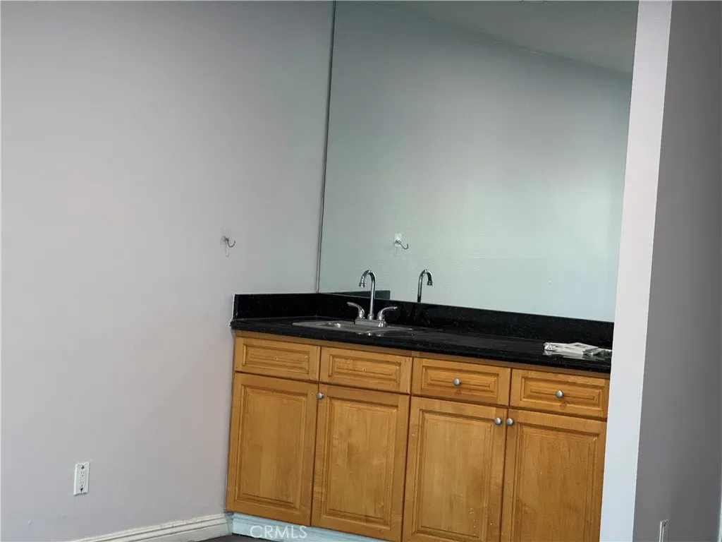 Additional image 38 of 5412 Lindley Unit 110, Encino, CA 91316