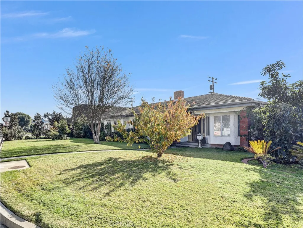 Additional image 3 of 7602 2nd St, Downey, CA 90241