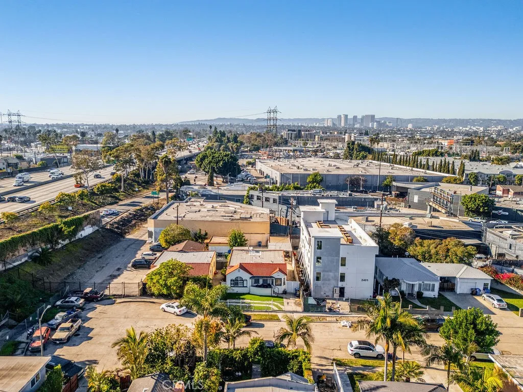 Additional image 15 of 2405 Clyde, Los Angeles, CA 90016