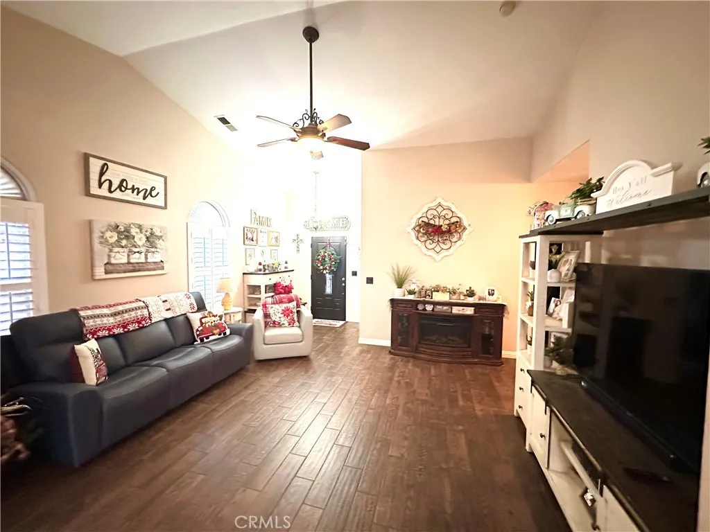 Additional image 6 of 1085 Saunders Ave, Madera, CA 93637