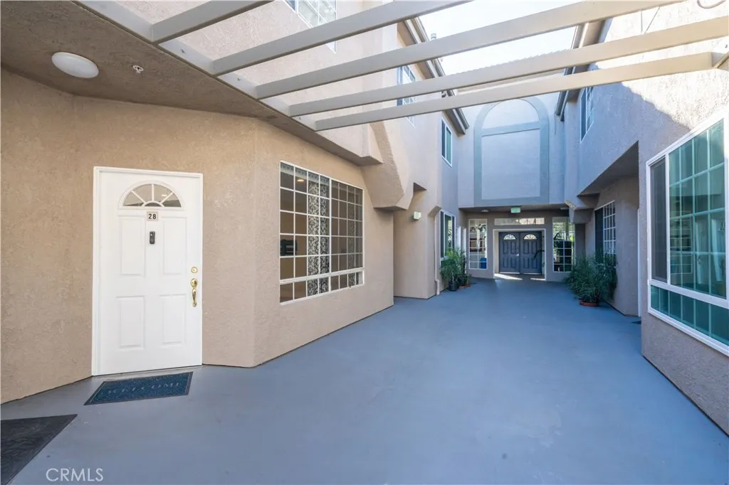 Additional image 23 of 18347 Saticoy Unit 28, Reseda, CA 91335