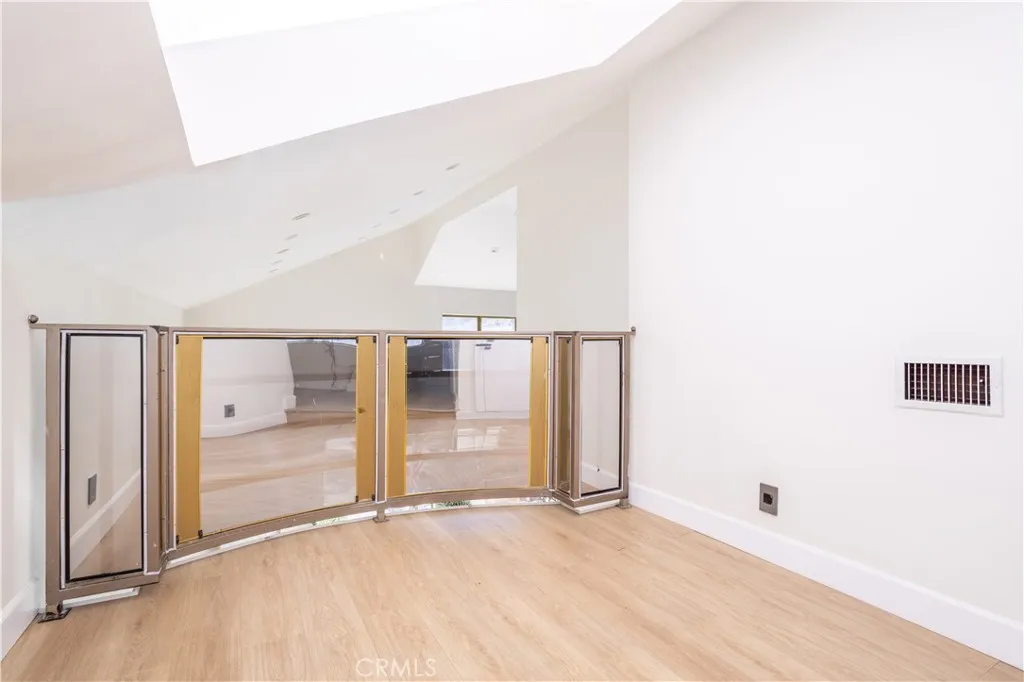 Additional image 13 of 13331 Moorpark Street Unit 319, Sherman Oaks, CA 91423