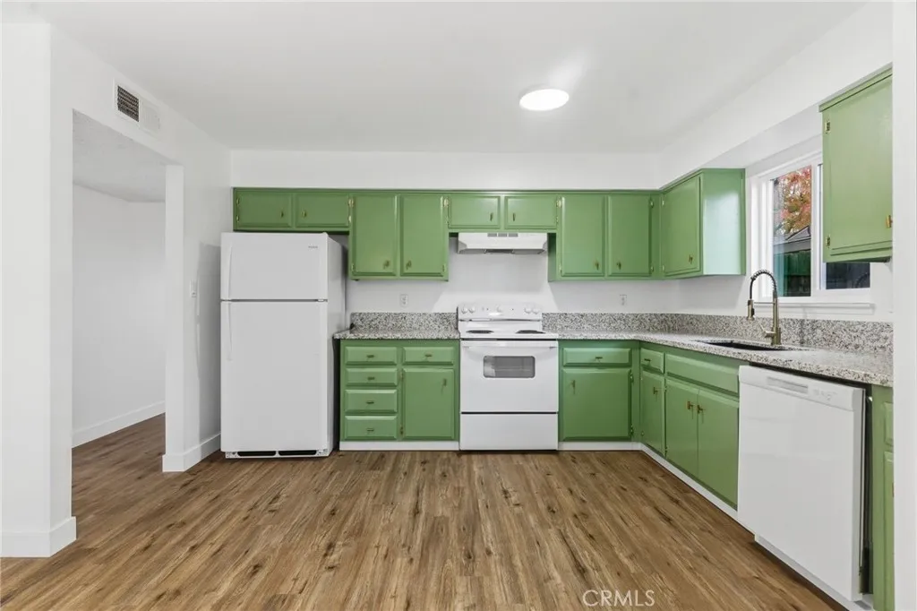 Additional image 39 of 5305 Fairfax Rd, Bakersfield, CA 93306