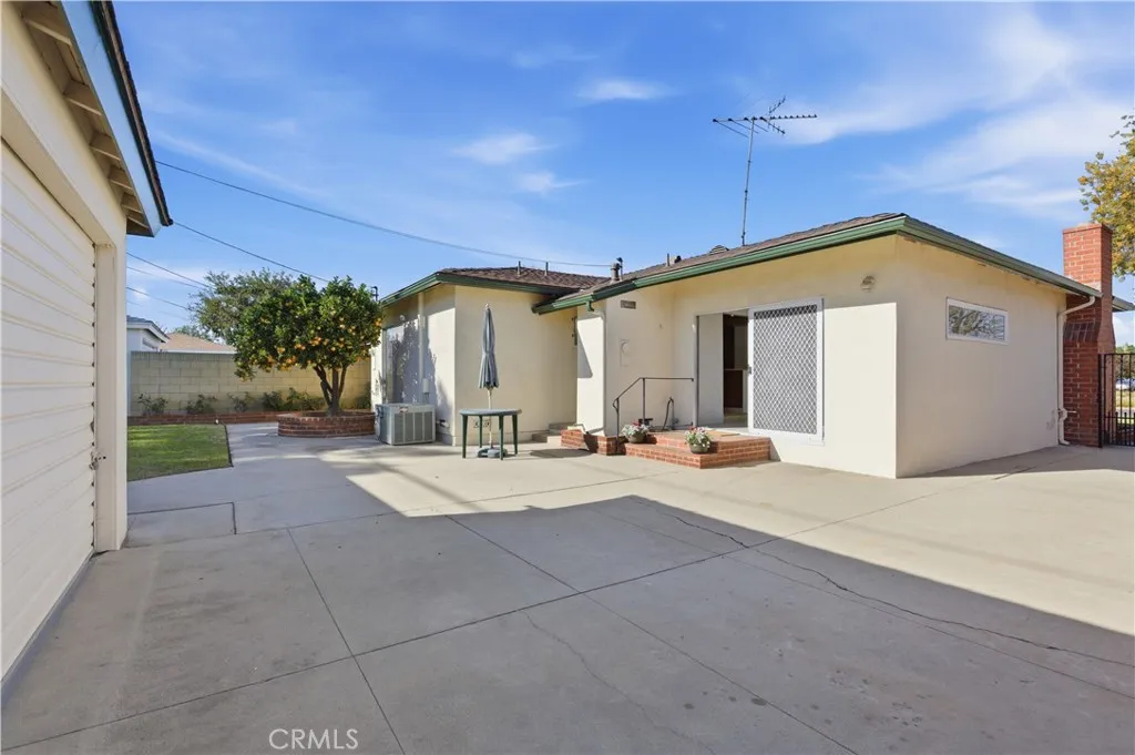 Additional image 86 of 5300 E 28th St, Long Beach, CA 90815