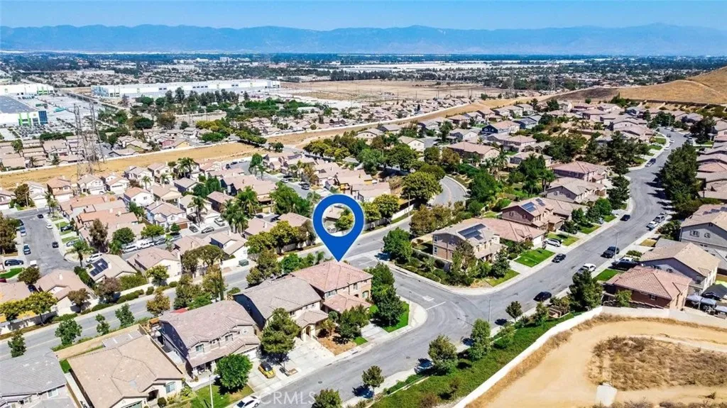 Property image for 16438 Gala Ave, Fontana, CA 92337