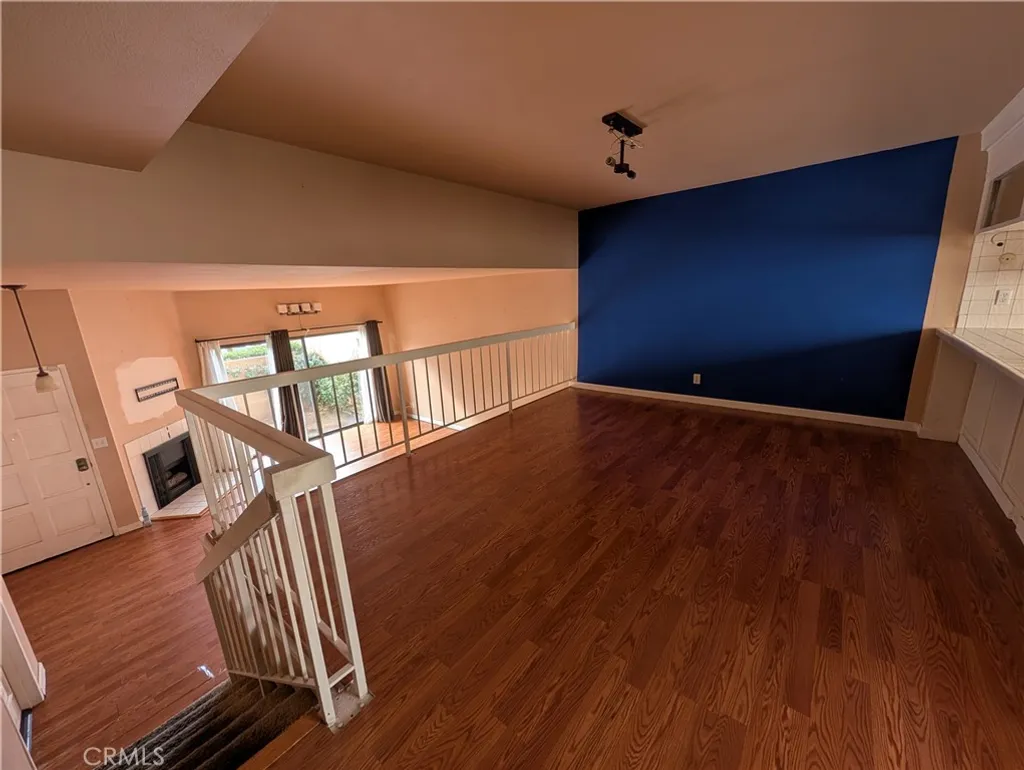 Additional image 6 of 18403 Collins, Tarzana, CA 91356