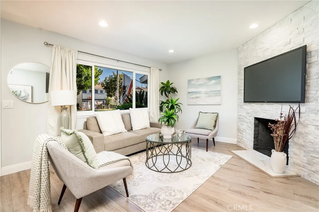 Additional image 50 of 19917 Piccadilly Ln, Huntington Beach, CA 92646