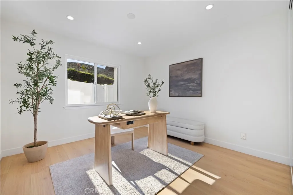 Additional image 80 of 382 Thunderhead St, Thousand Oaks, CA 91360