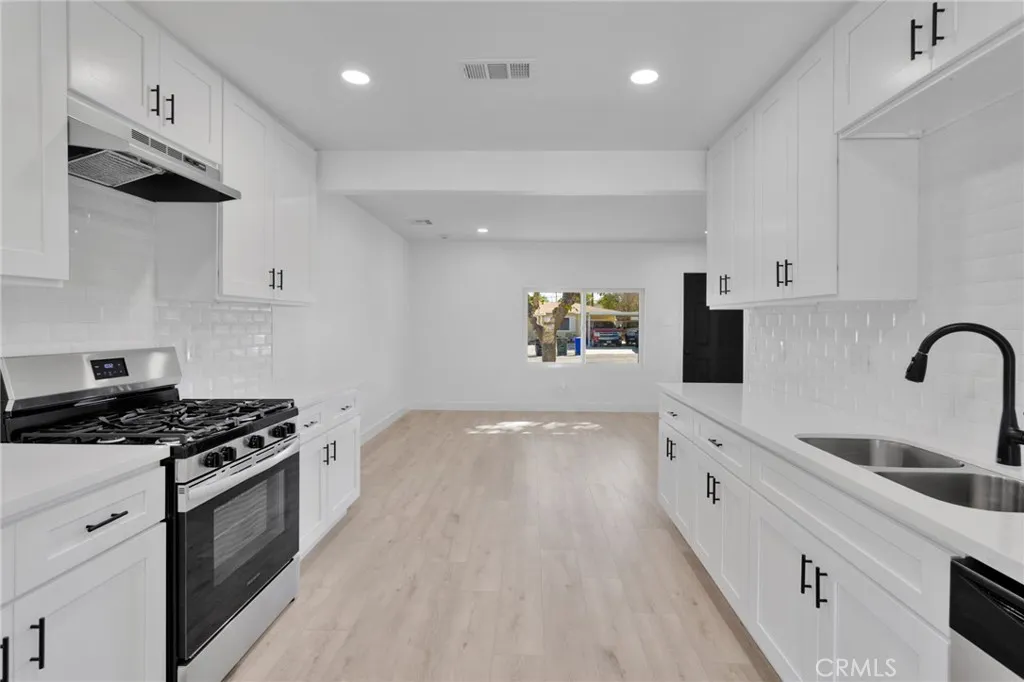 Additional image 48 of 16774 Joshua St, Victorville, CA 92395