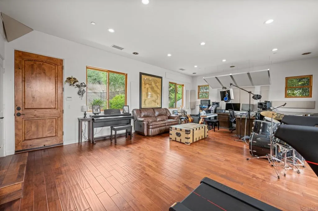 Additional image 99 of 4149 Manchester Avenue, Encinitas, CA 92024