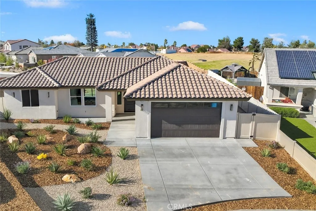 Additional image 2 of 16618 Country Ranch Court, Victorville, CA 92392