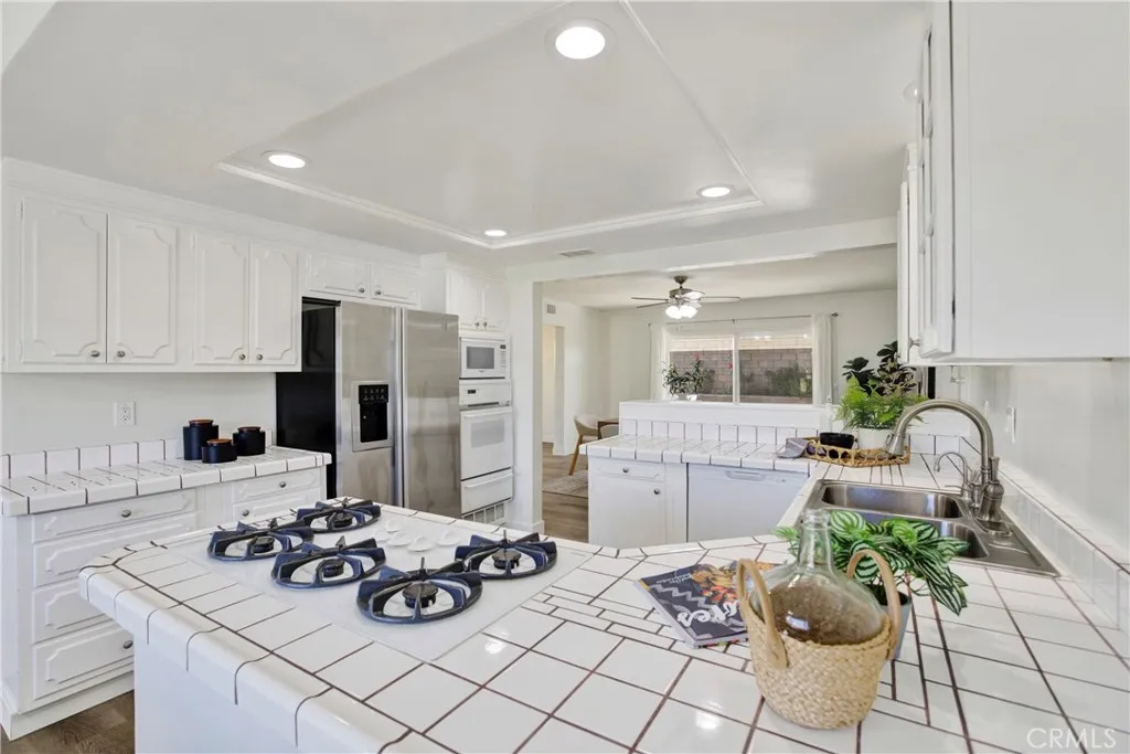 Additional image 78 of 449 S Wellington Rd, Orange, CA 92869