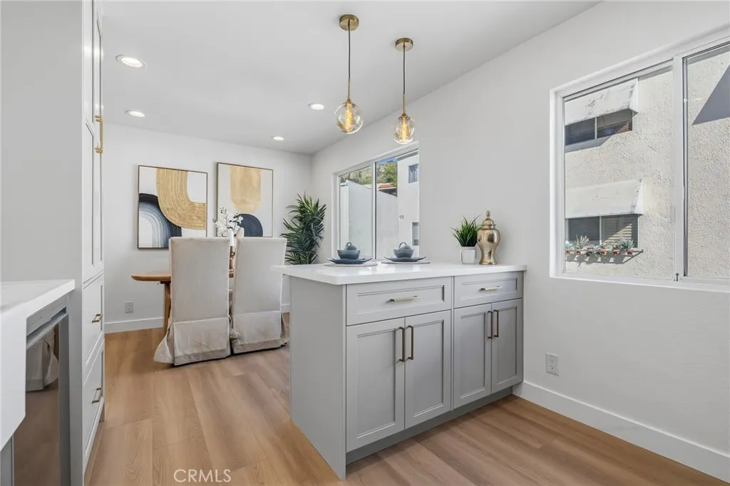 Additional image 3 of 9502 Via Salerno, Burbank, CA 91504