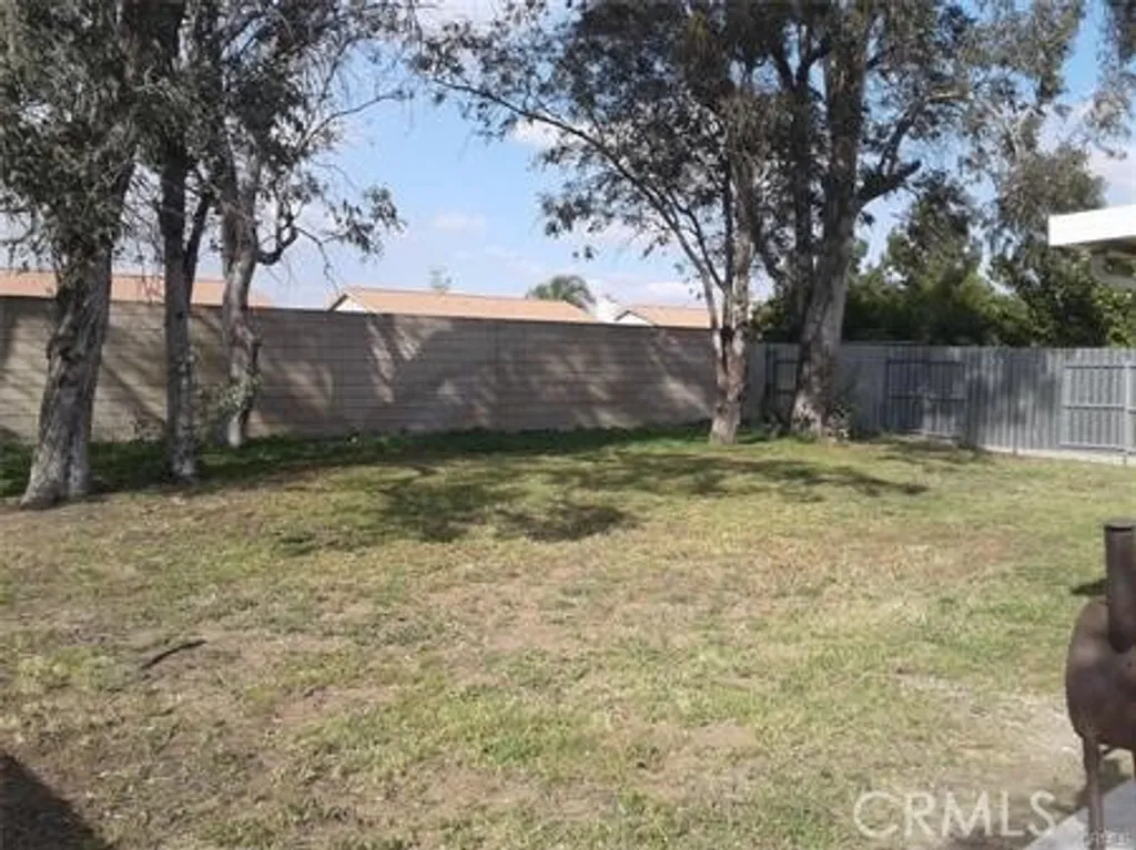 Property image for 15308 Holly Drive, Fontana, CA 92335