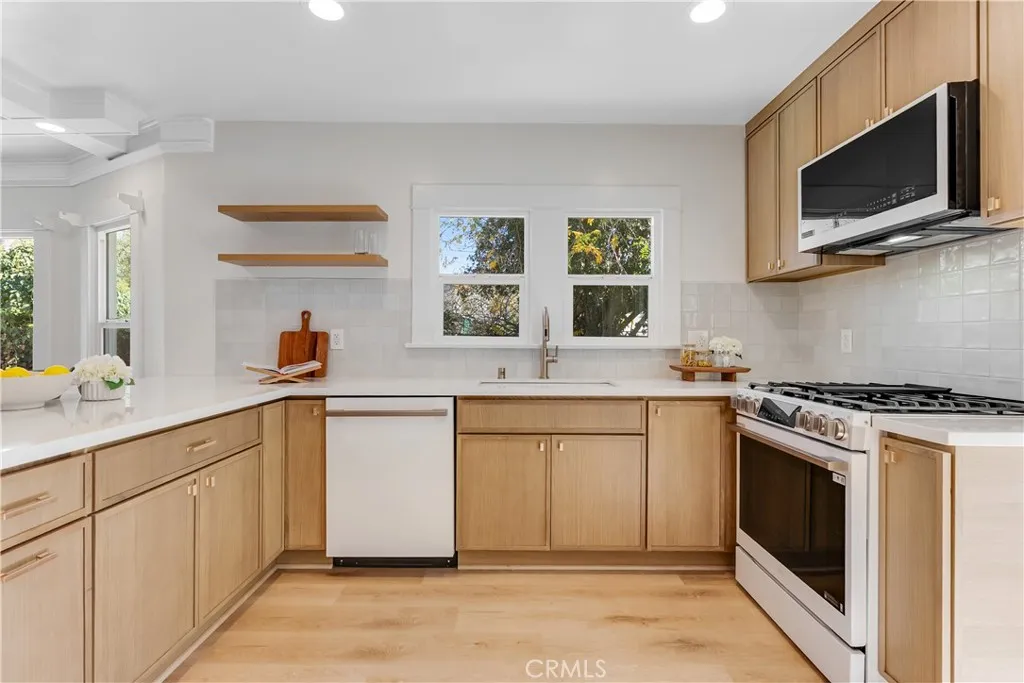 Additional image 48 of 400 Flower Street, Pasadena, CA 91104