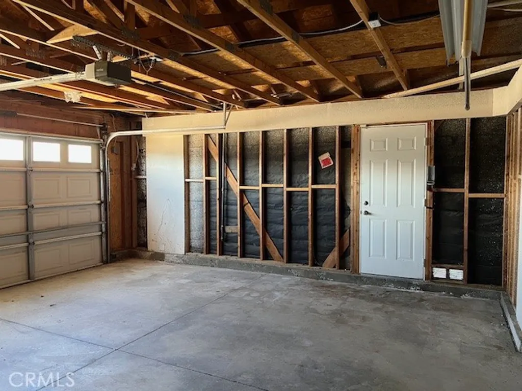 Additional image 17 of 17919 Juniper St, Adelanto, CA 92301