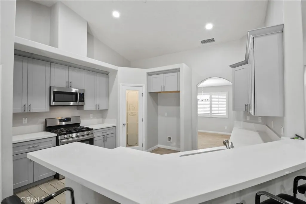 Additional image 131 of 8214 10th Ave, Hesperia, CA 92345