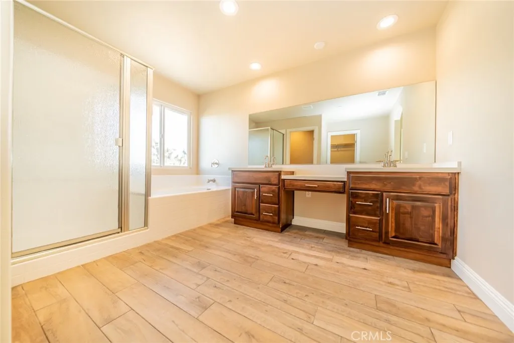 Additional image 32 of 1275 Hollister Rd, Pinon Hills, CA 92372