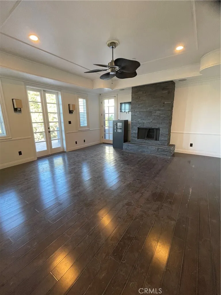 Additional image 23 of 8655 Hillside, Los Angeles, CA 90069