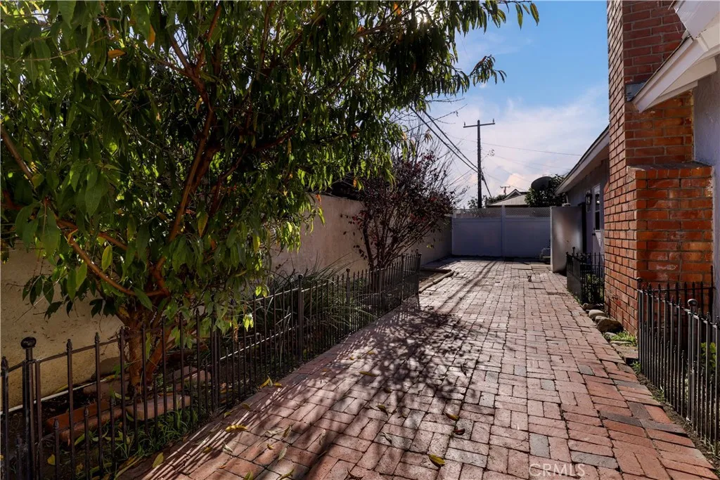 Property image for 2248 Montair Ave, Long Beach, CA 90815