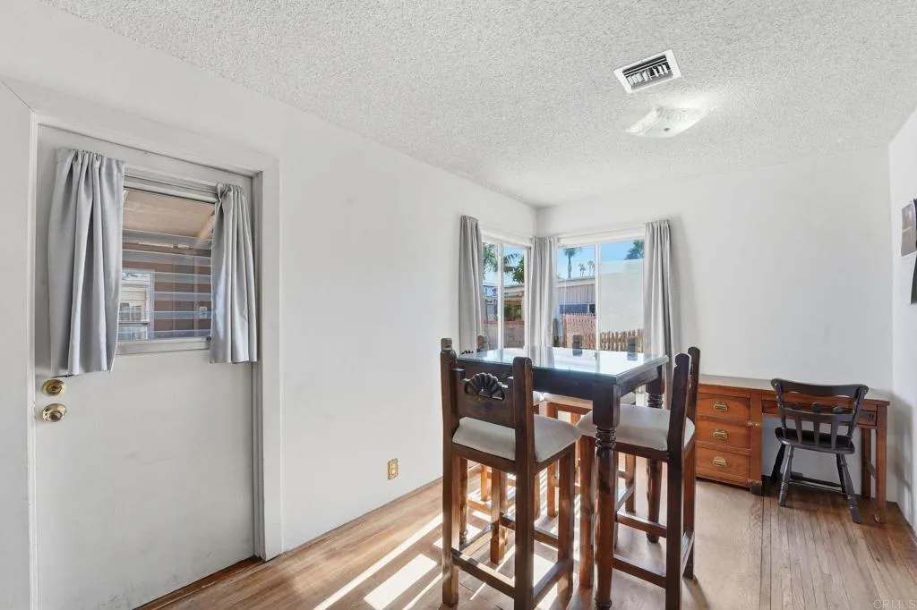 Additional image 11 of 215 Ash Avenue, Chula Vista, CA 91910