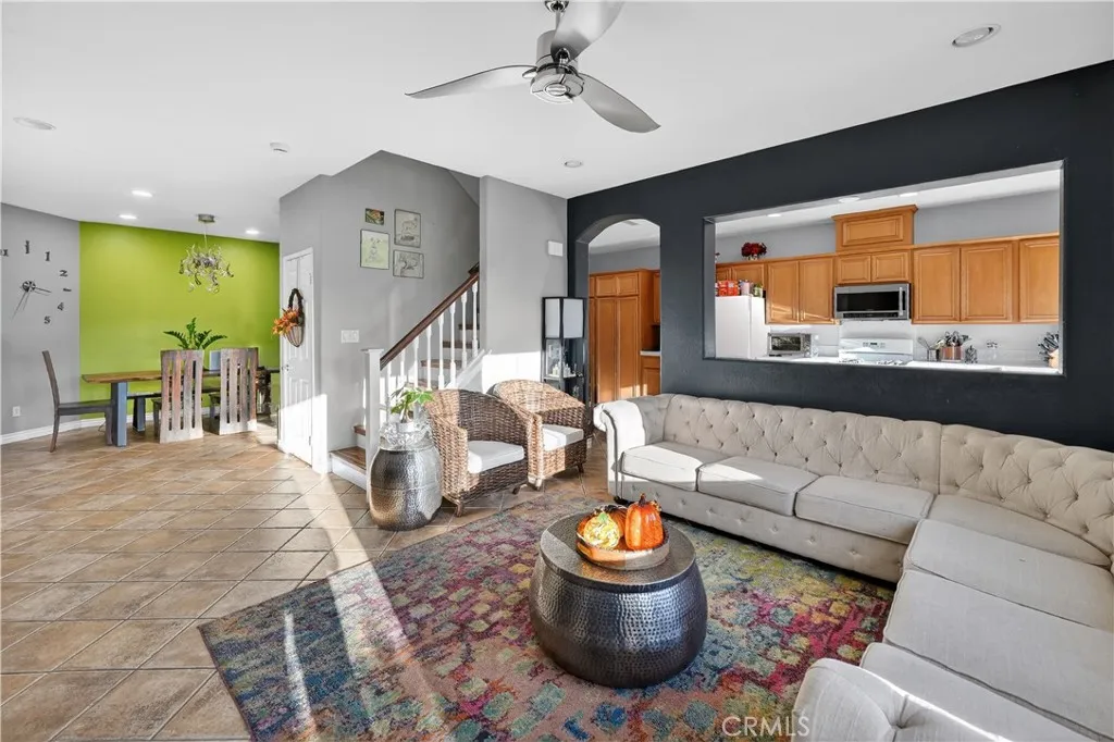 Additional image 40 of 24332 Lorenzo Ln, Valencia, CA 91355