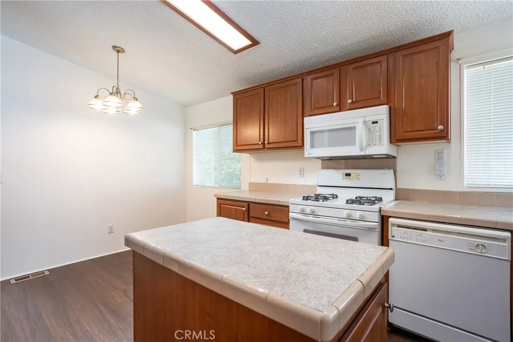 Additional image 53 of 32600 Highway 74 Rd Unit 144, Hemet, CA 92545