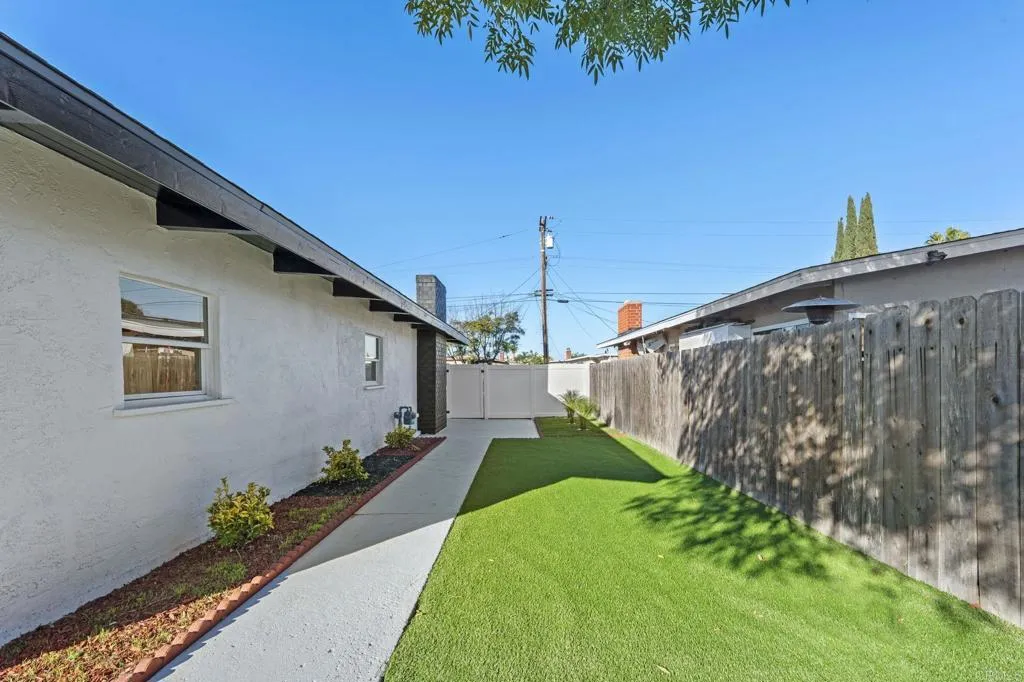 Additional image 79 of 5033 La Paz Dr, San Diego, CA 92113