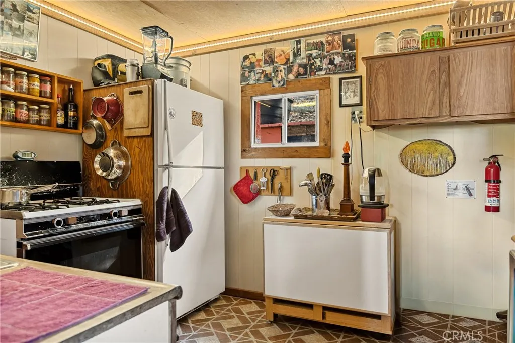 Additional image 9 of 2425 Pine, Arrowbear, CA 92382