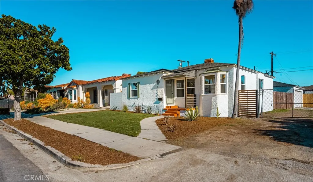 Additional image 20 of 10640 S Gramercy Pl, Los Angeles, CA 90047